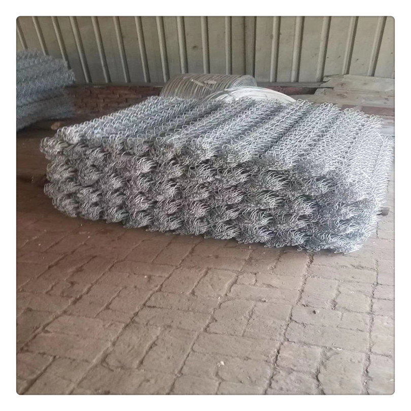 新疆焦作礦用菱形勾花網33噸發貨圖片3